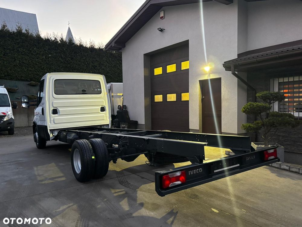 Iveco 70C18 Rama do zabudowy 5,30 długa - 2