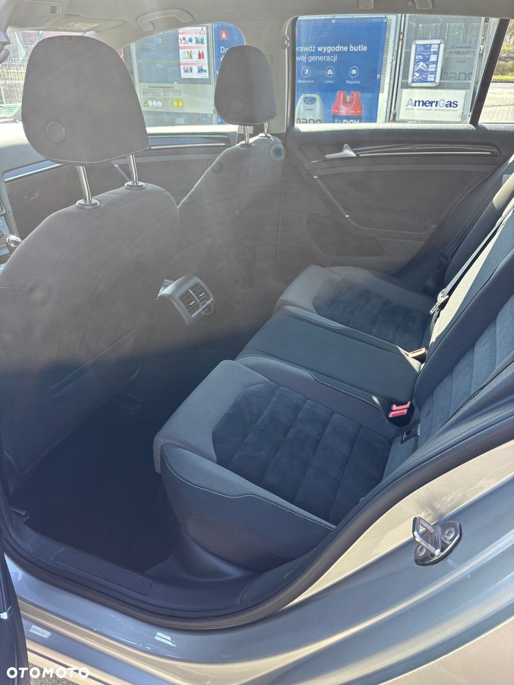 Volkswagen Golf 1.4 TSI BMT Highline - 12