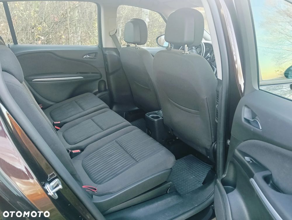 Opel Zafira Tourer 1.4 Turbo drive - 6