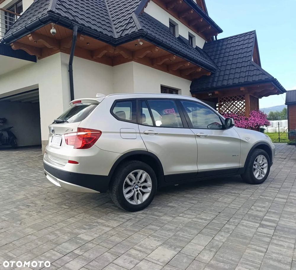 BMW X3 xDrive20d - 10