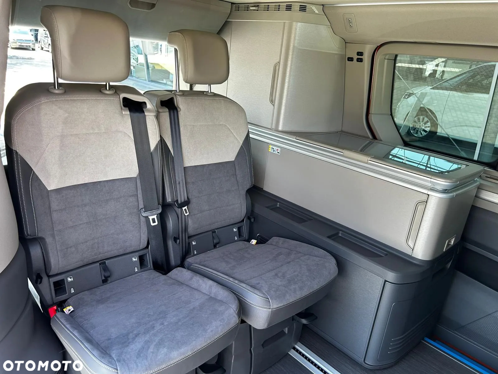 Volkswagen California - 13