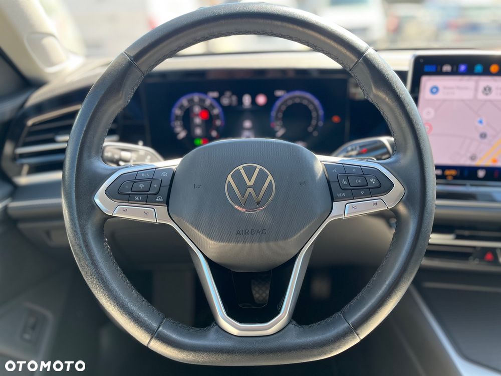 Volkswagen Passat - 6