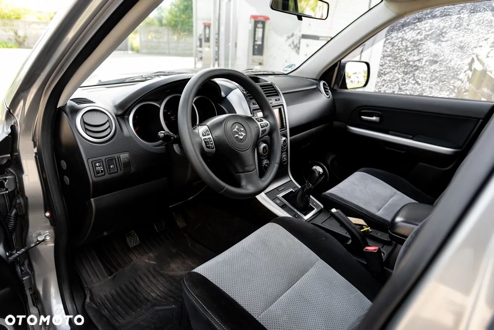 Suzuki Grand Vitara 1.9 DDiS Comfort+ DPF - 15