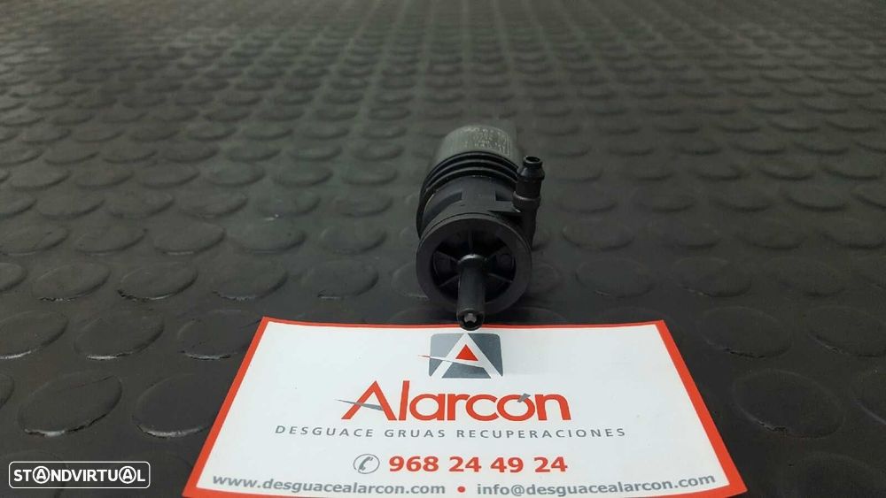 BOMBA LIMPA VIDROS BMW SERIE 1 LIM. (F20) 120D - 4