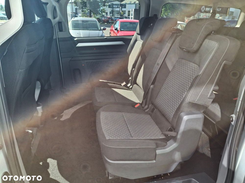 Volkswagen Caravelle - 22