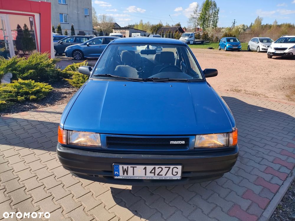 Mazda 323 - 4