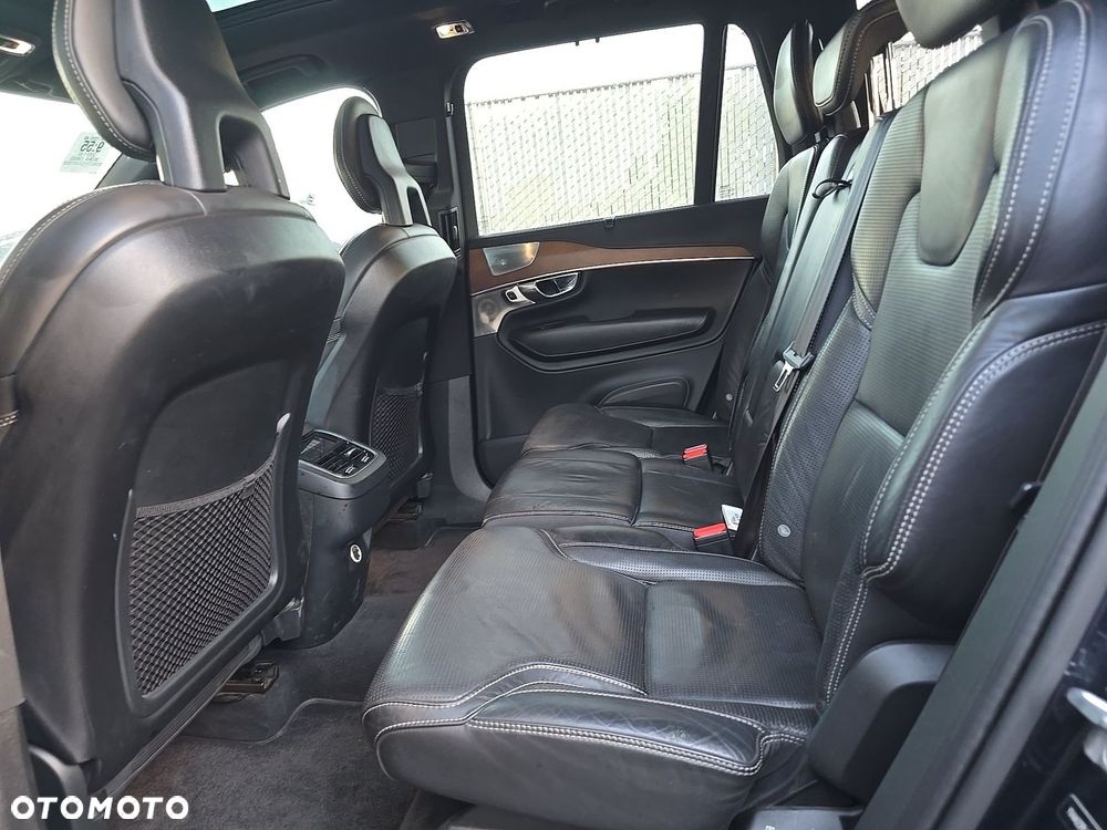 Volvo XC 90 - 12
