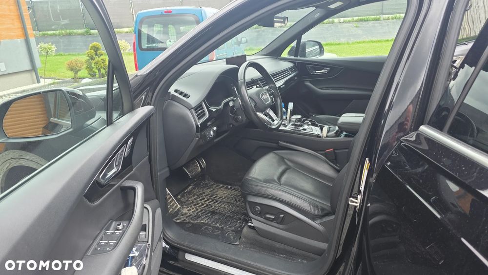 Audi Q7 - 28
