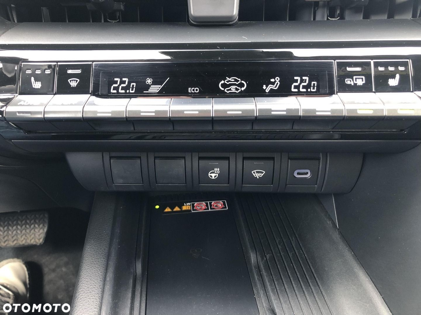 Toyota C-HR - 22