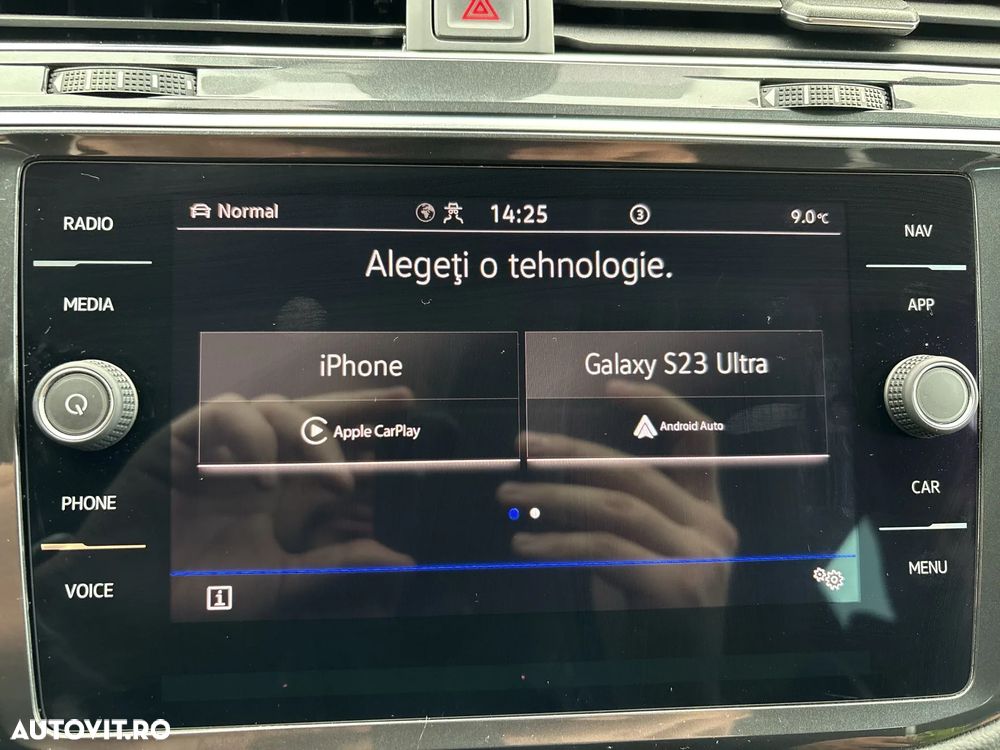 Volkswagen Tiguan 2.0 TDI SCR 4MOTION DSG Elegance - 29