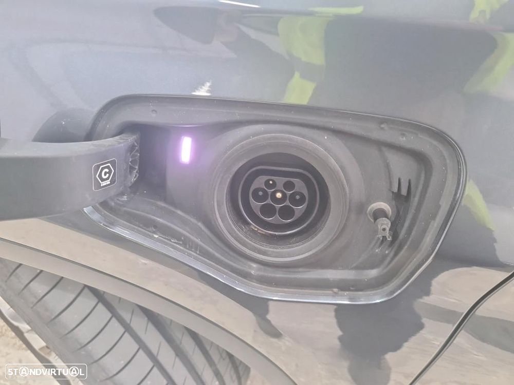 BMW X1 25 e xDrive Corporate Edition - 11