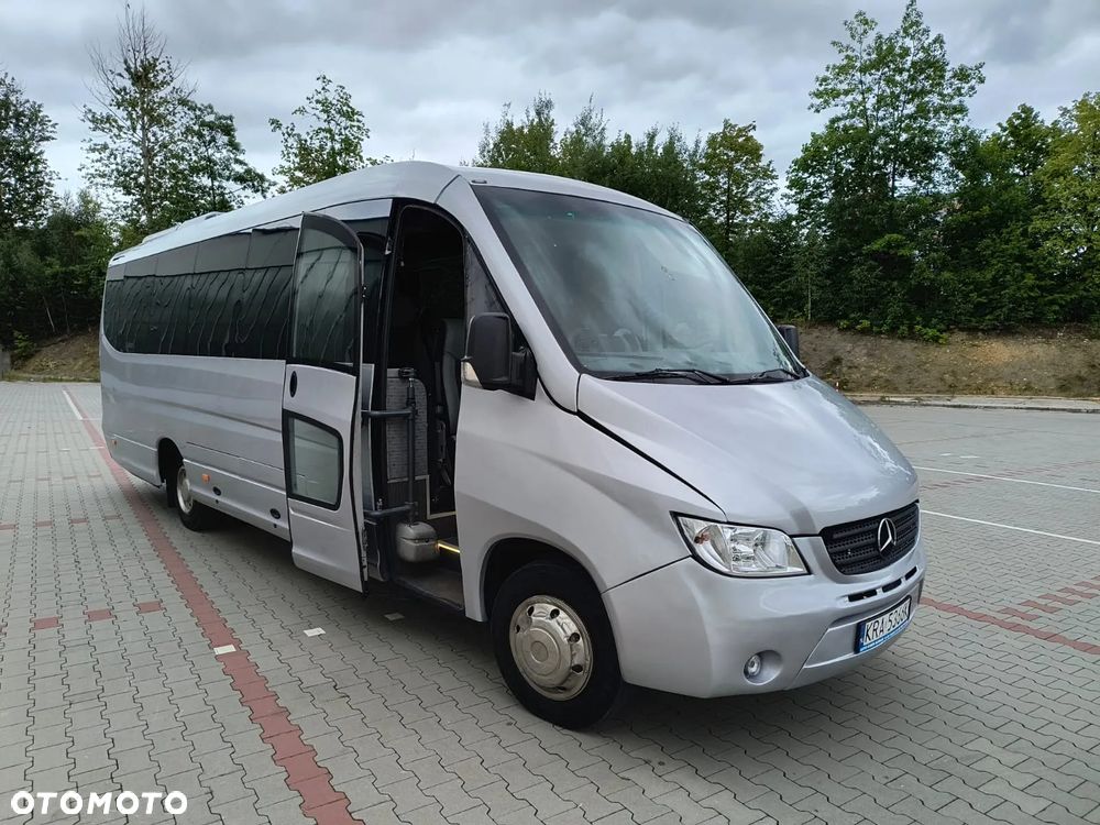 Mercedes-Benz SUNRIDER 818D - 4