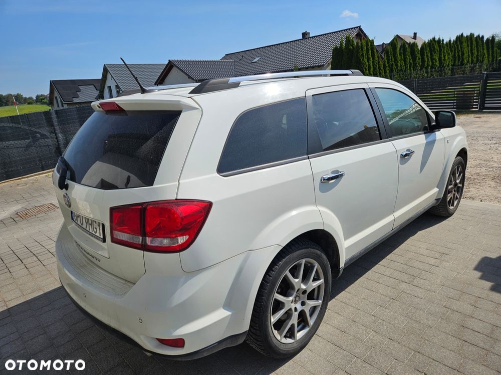Fiat Freemont 2.0 Multijet Lounge AWD - 10