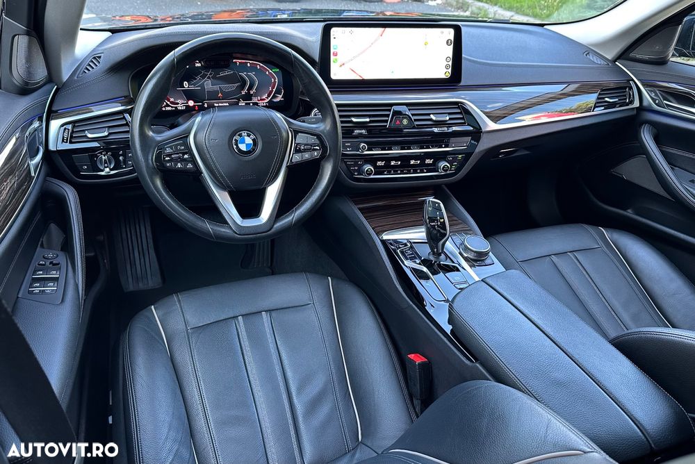 BMW Seria 5 520i AT MHEV - 7