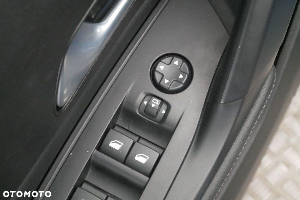 Peugeot 308 - 27