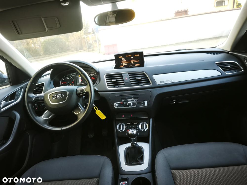 Audi Q3 2.0 TDI Quattro Edycja Specjalna - 16