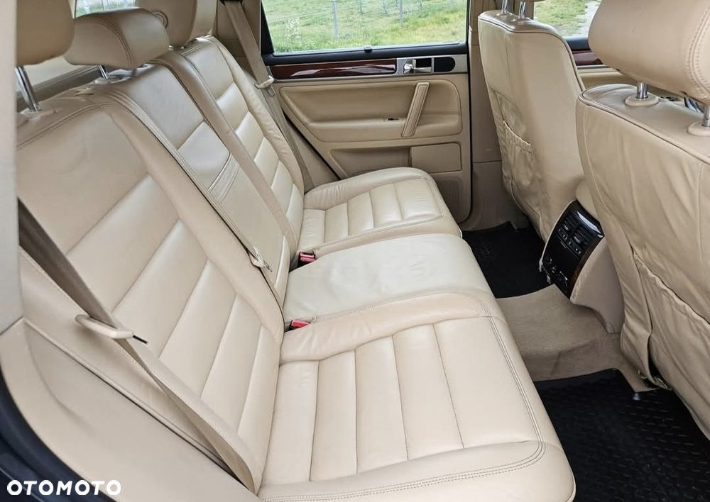 Volkswagen Touareg - 6