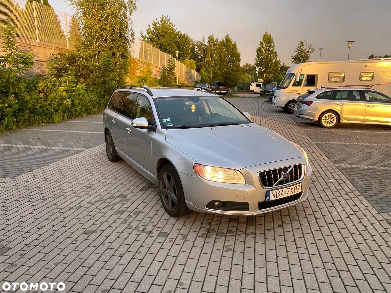 Volvo V70 - 2