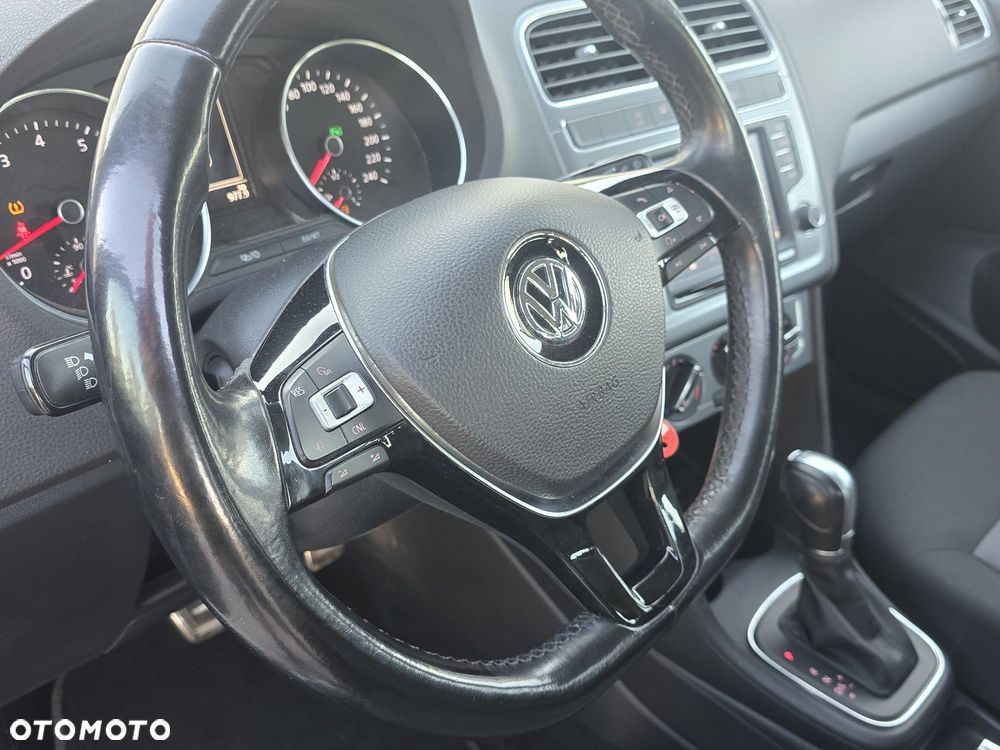 Volkswagen Polo - 13