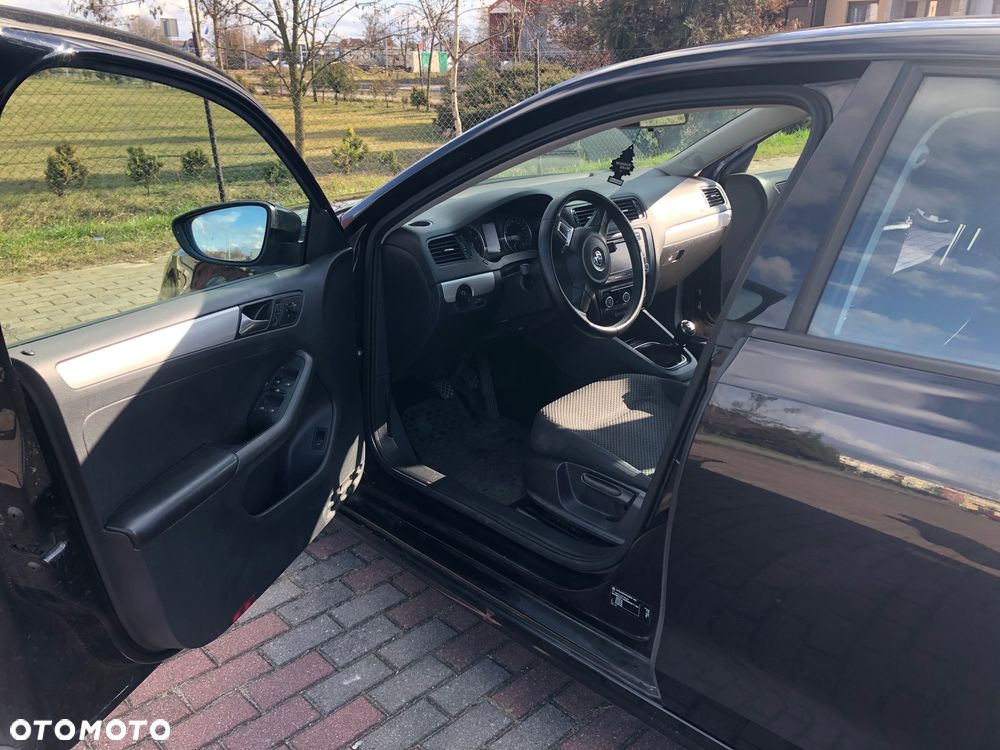 Volkswagen Jetta 1.2 TSI Comfortline CityLine - 10