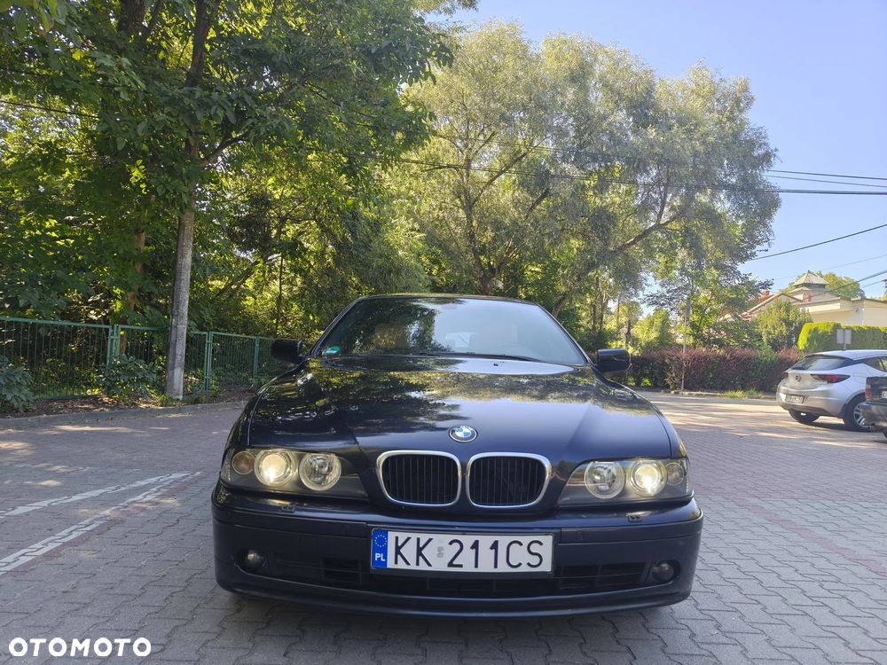 BMW Seria 5 - 36