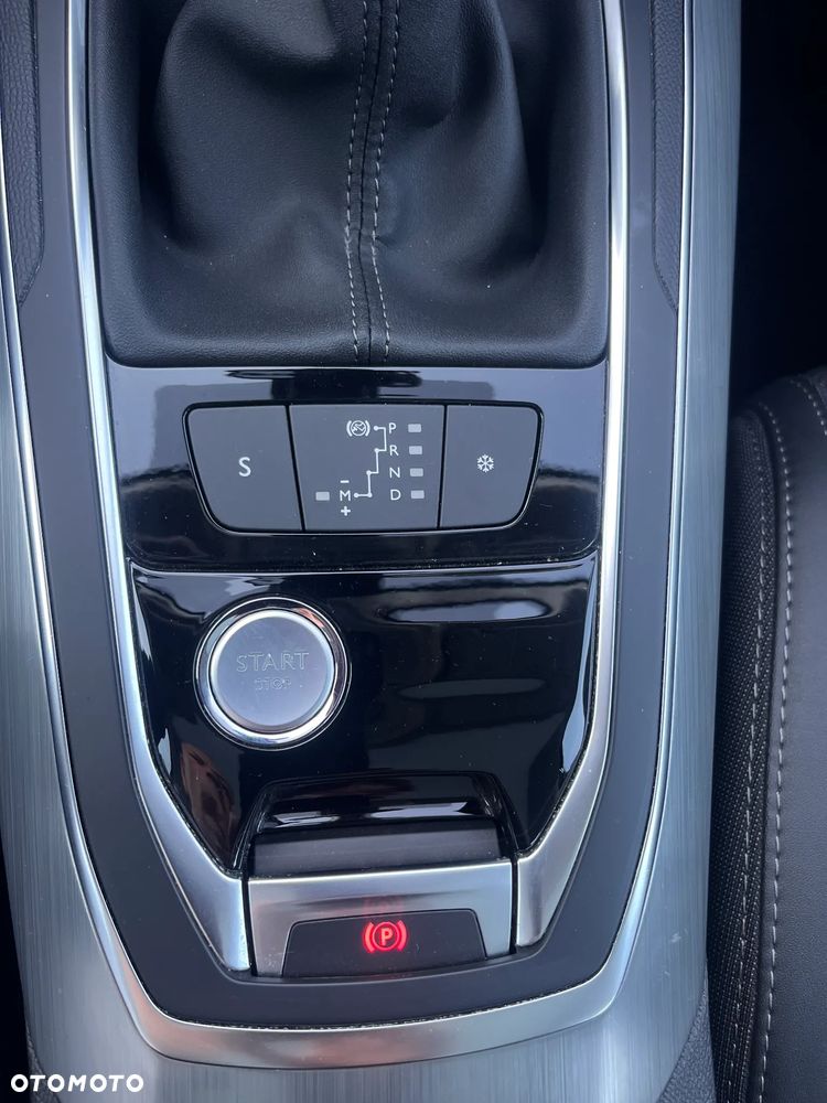 Peugeot 308 BlueHDi FAP 120 EAT6 Stop&Start GT-Line Edition - 28