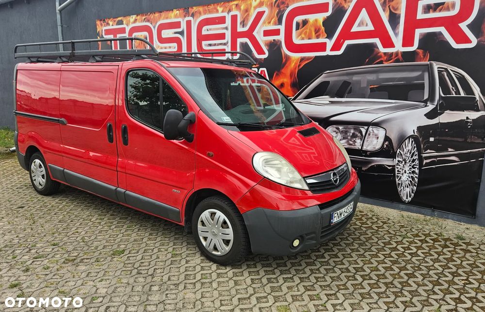 Opel Vivaro - 2