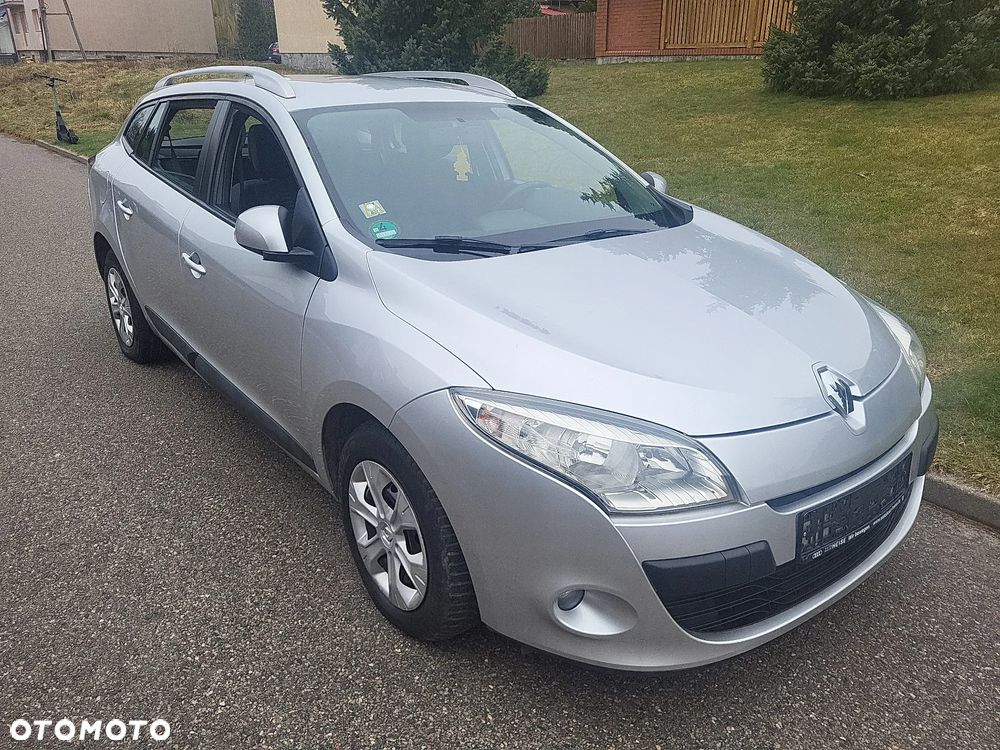 Renault Megane 1.5 dCi Privilege - 4