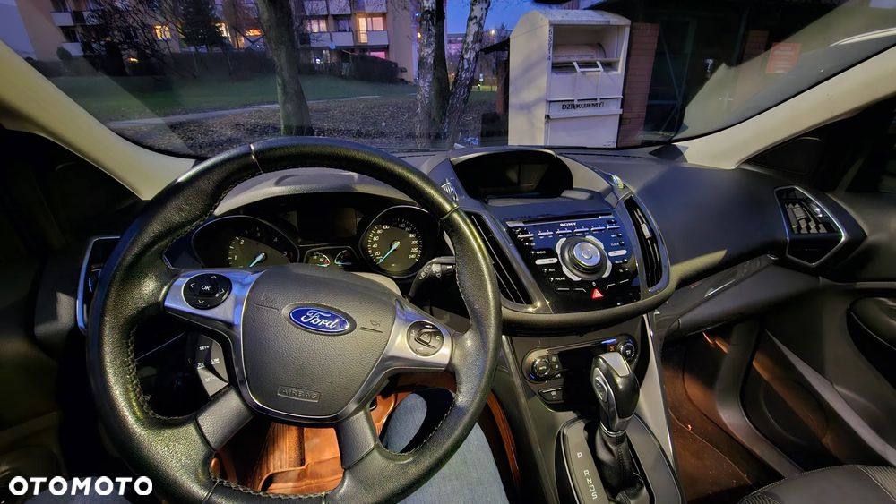 Ford Kuga 2.0 TDCi 4WD Titanium Plus - 8