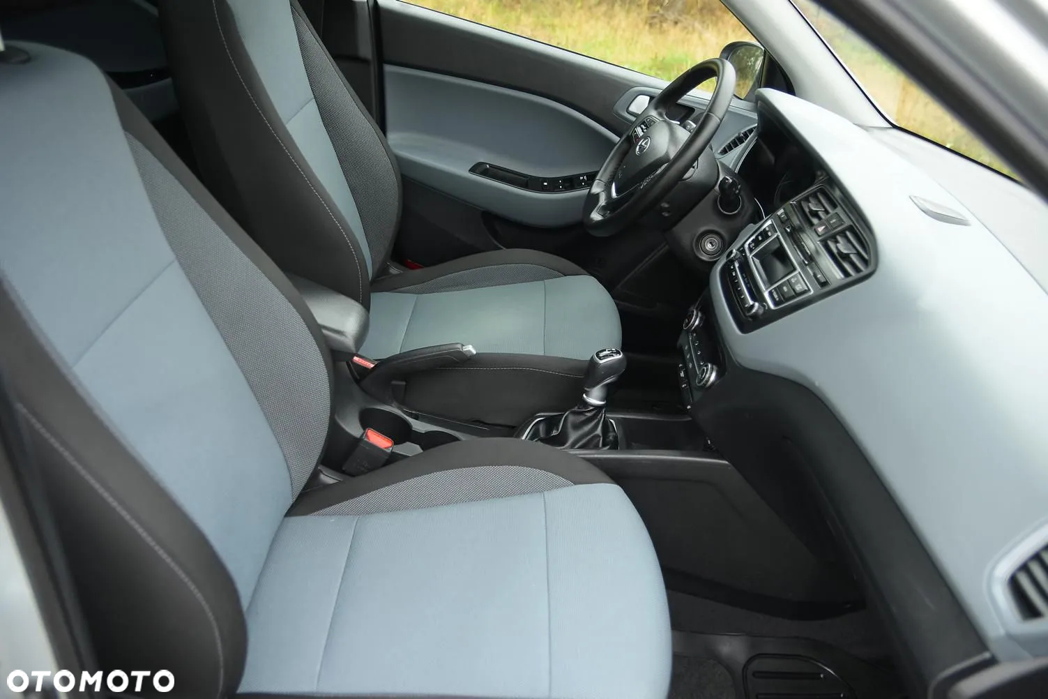 Hyundai i20 1.4 Trend - 29