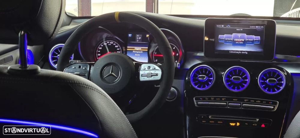 Mercedes-Benz GLC 220 d 4Matic 9G-TRONIC AMG Line - 29