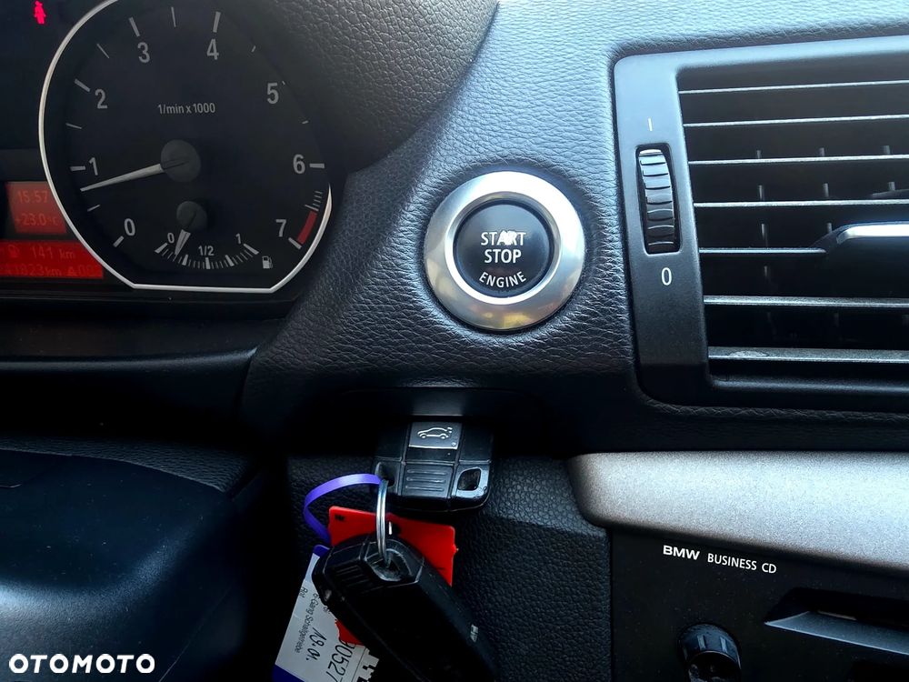 BMW Seria 1 116i - 10