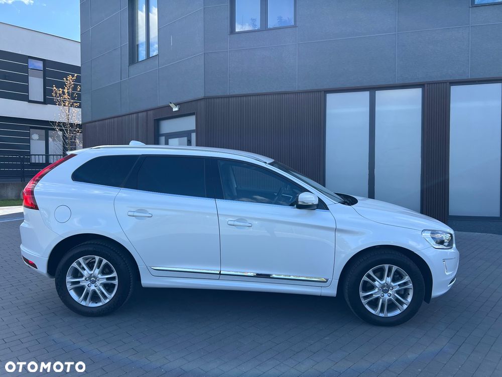 Volvo XC 60 D4 AWD Geartronic Summum - 7