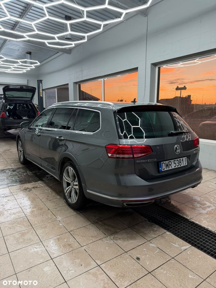 Volkswagen Passat Alltrack - 5