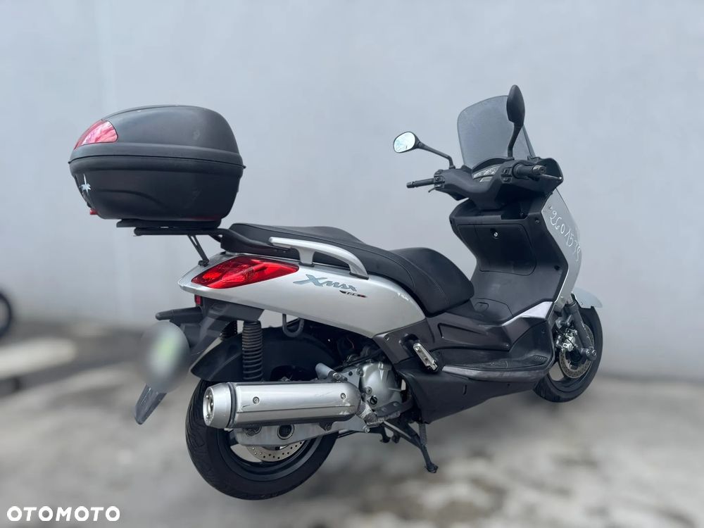 Yamaha X-max - 3