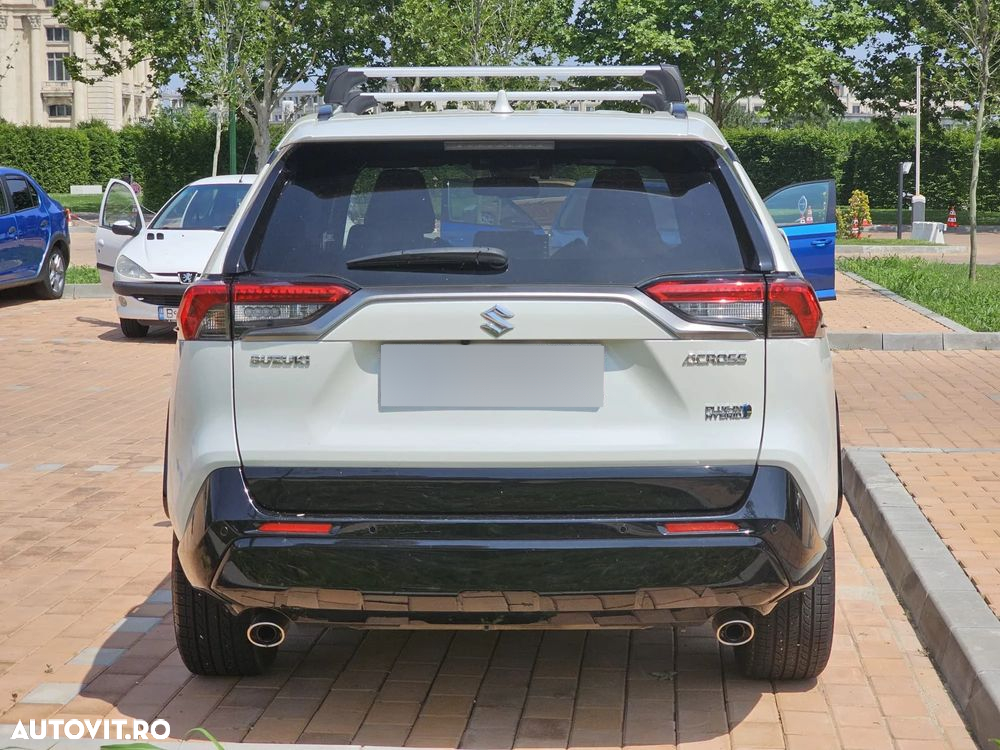Suzuki Across 2.5 PHEV Luxus - 4