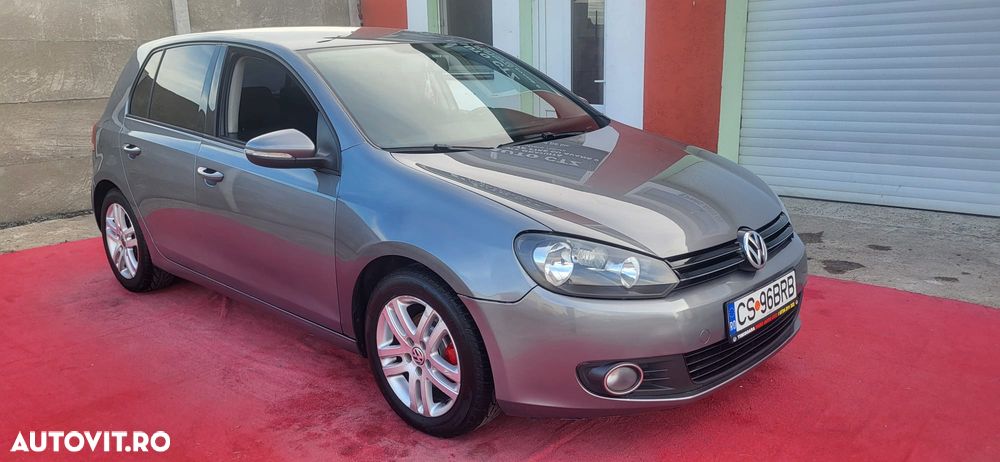 Volkswagen Golf - 35