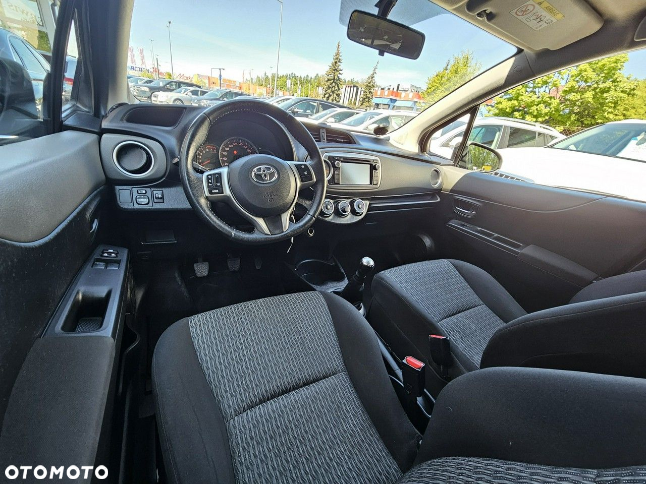Toyota Yaris - 14