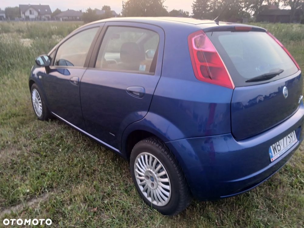 Fiat Punto - 11