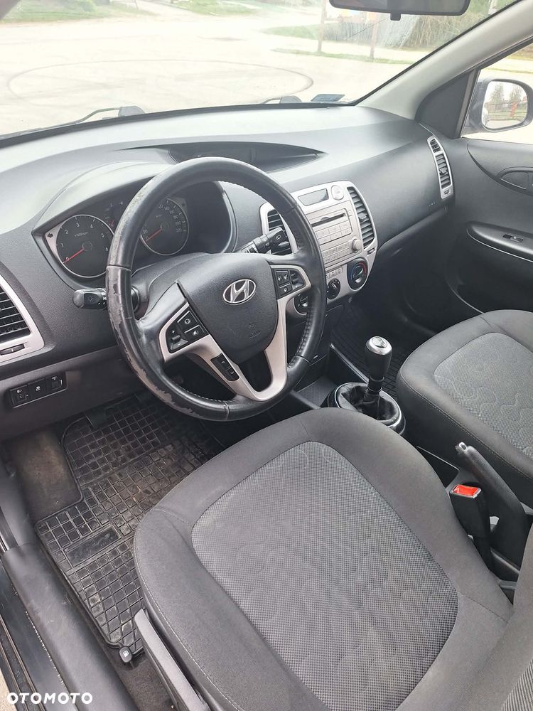 Hyundai i20 1.4 CRDi Style EU5 - 8