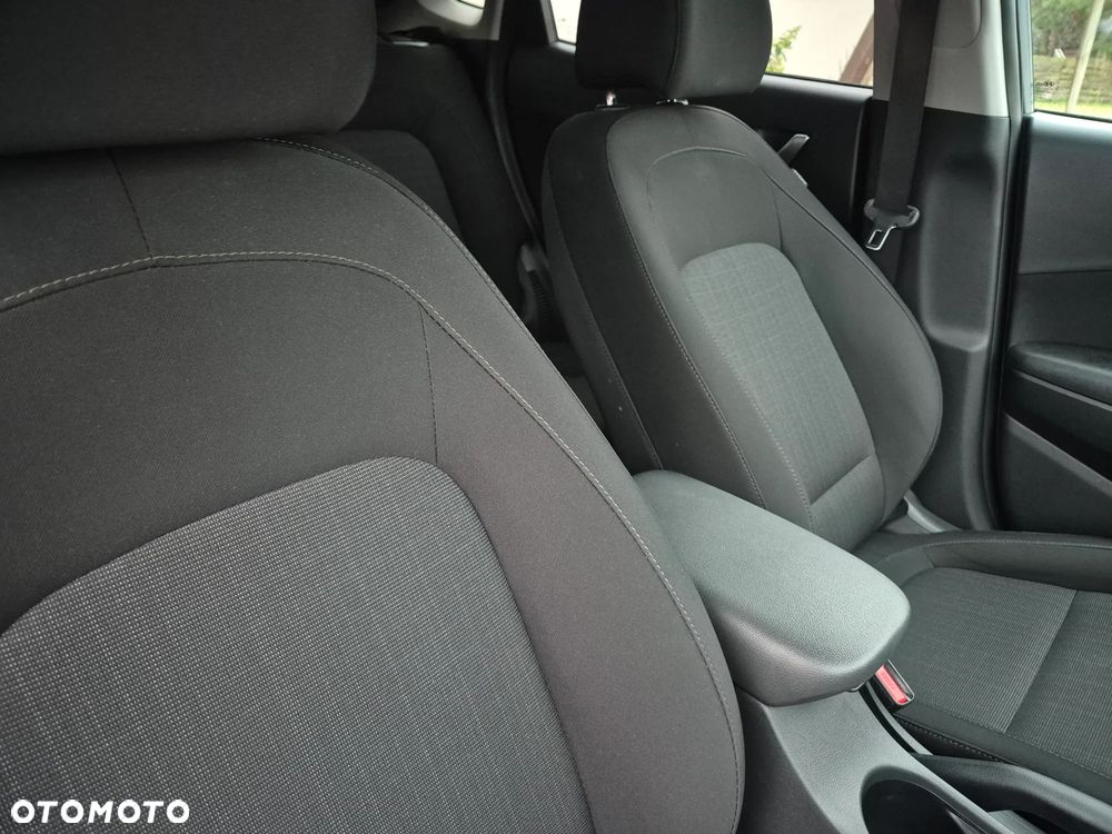 Hyundai Kona - 21