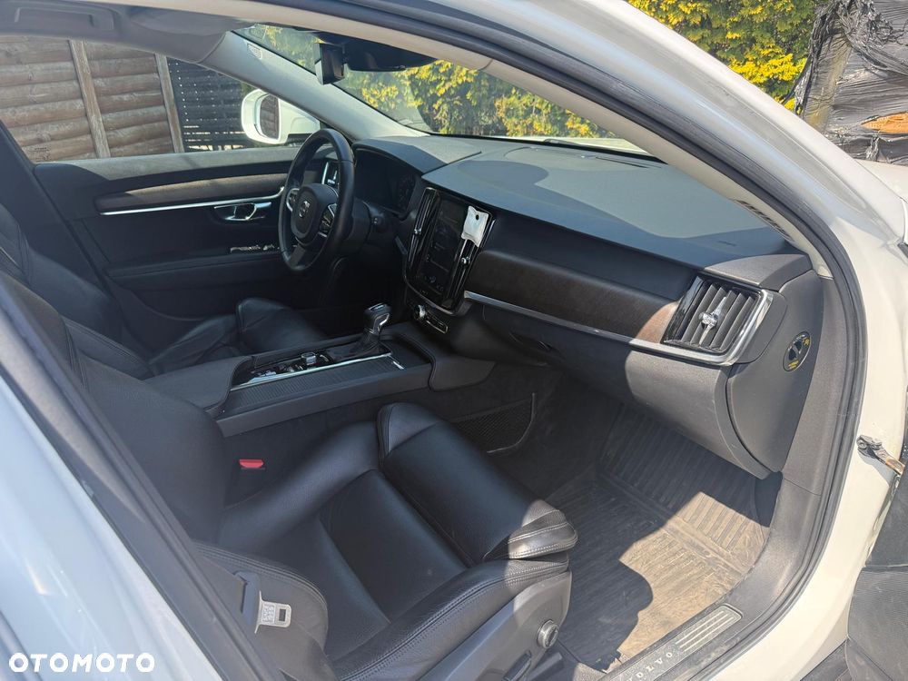Volvo V90 Cross Country D5 AWD Geartronic - 20