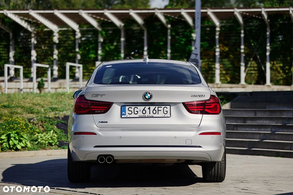 BMW 3GT 320i GPF Sport Line - 5
