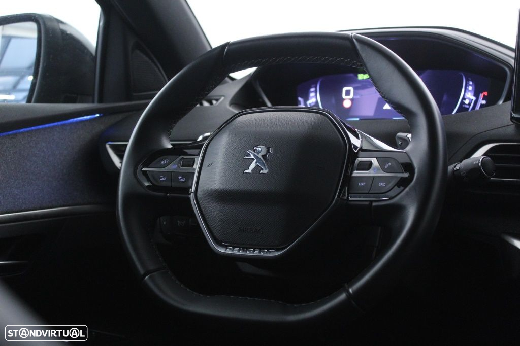 Peugeot 3008 1.5 BlueHDi Allure Pack EAT8 - 16