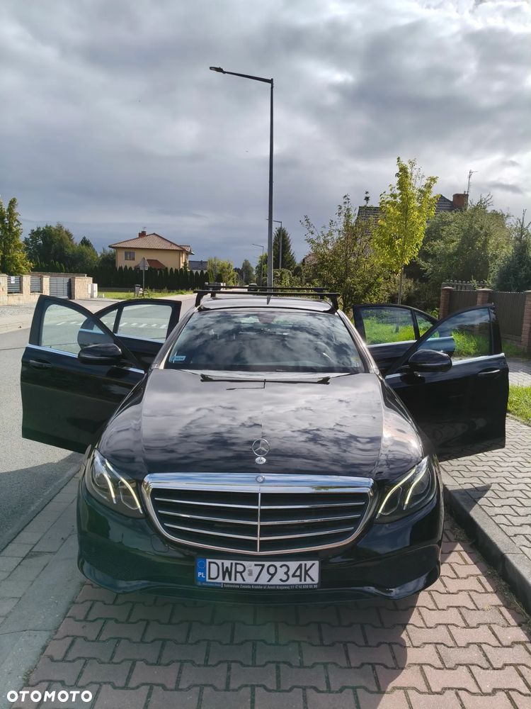 Mercedes-Benz Klasa E 200 d 9G-TRONIC - 16