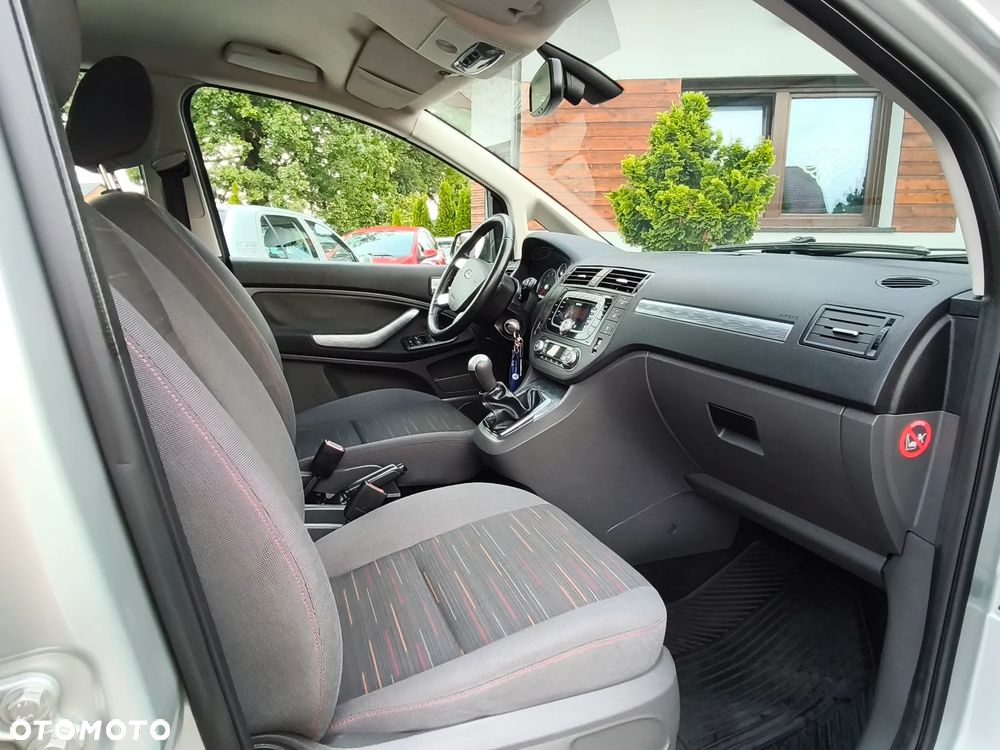Ford C-MAX 1.8 Ghia - 24