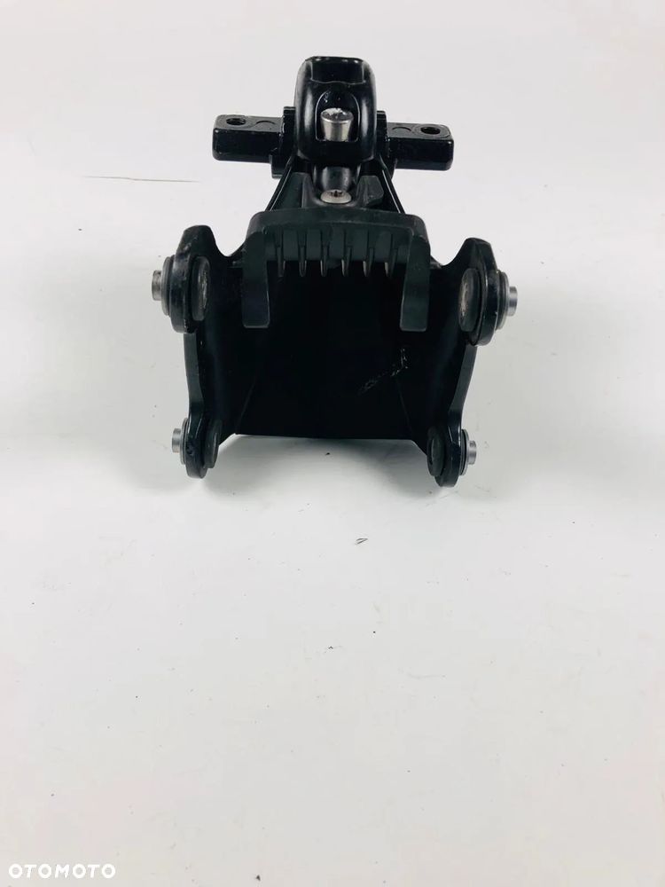 TRIUMPH SPEED TRIPLE 1050 05-10 Stelaż Mocowanie Lampy Licznika Przód - 5