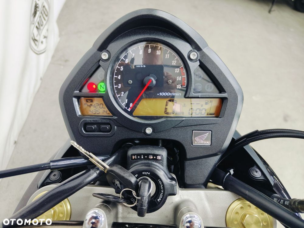 Honda Hornet - 18