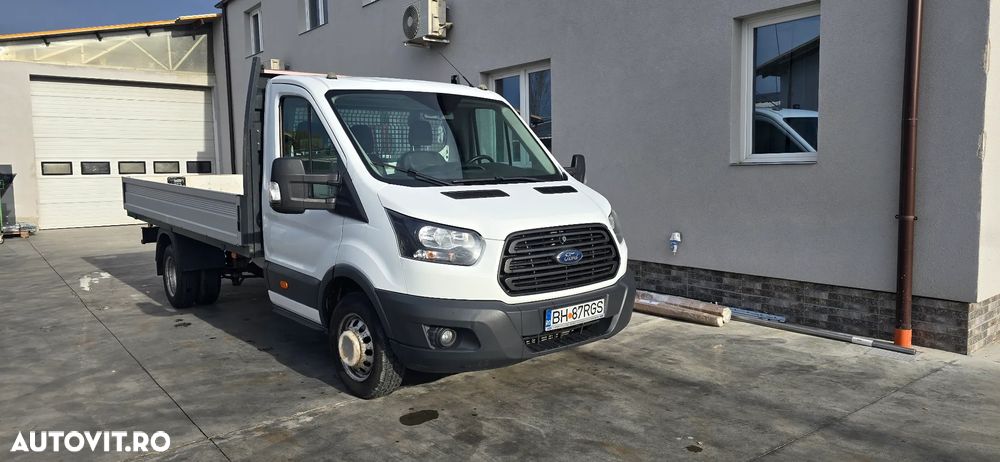 Ford Transit - 1