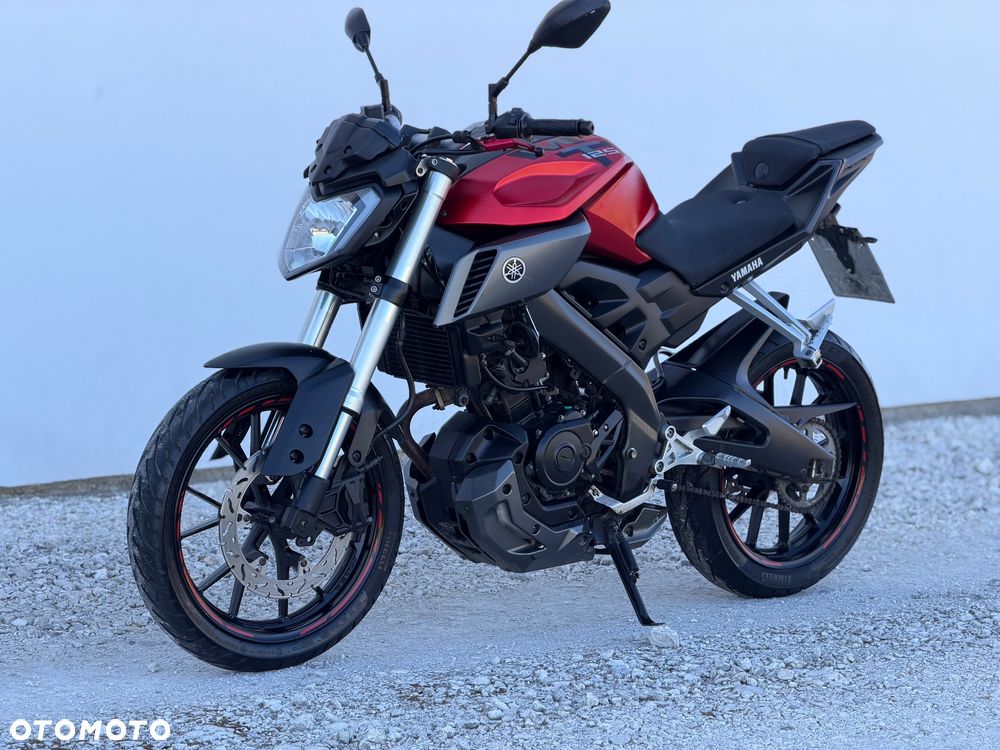 Yamaha MT - 17